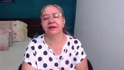 Scarlett  online show from June 1, 9:43 am