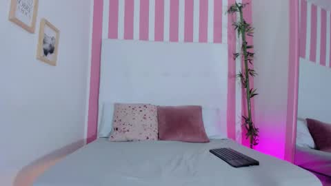  .  . online show from November 14, 1:35 pm