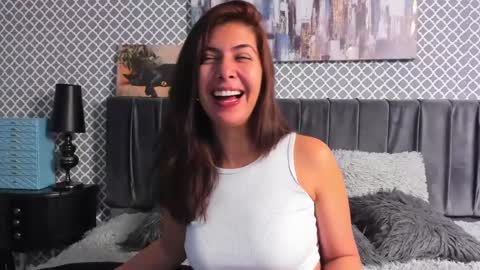 Scarlett online show from March 3, 1:01 pm