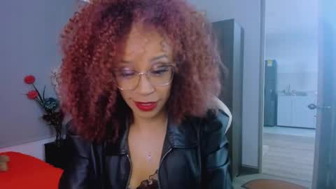 Scarlett online show from April 28, 9:30 pm