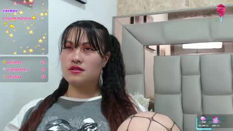 Diane online show from December 5, 5:44 pm