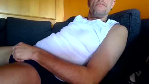 schmuhbaer1 online show from December 1, 10:57 am