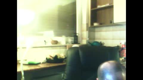 schnibschnab online show from February 14, 2:36 am