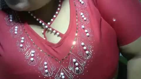 mai latina online show from May 26, 1:34 am