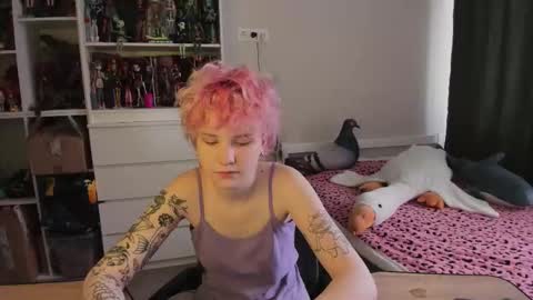 Rina online show from March 19, 7:14 am