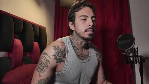 Alejandro help me to reach 200 thumps up online show from May 26, 4:51 am