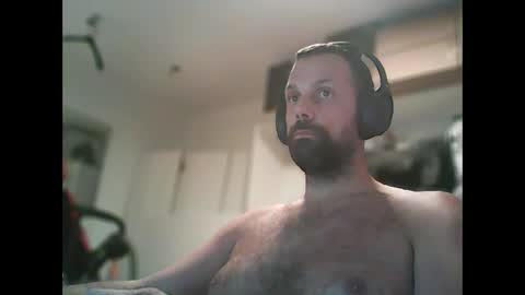 Snapshot of scorpion_cock chatting on March 12, 7:58 pm scorpion_cock online show from March 12, 7:58 pm