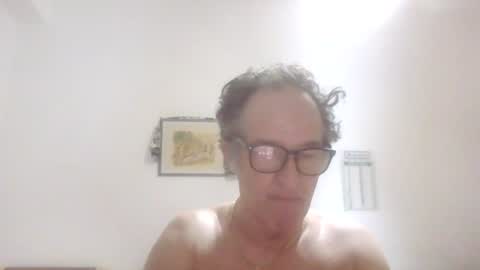 scotchwhieskie online show from July 12, 2:20 pm