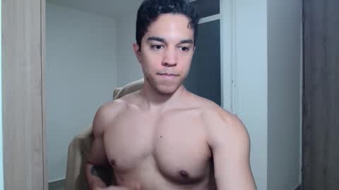 Twitter Scott brasher1 Instagram Camiloestuardo2 online show from January 10, 11:39 pm