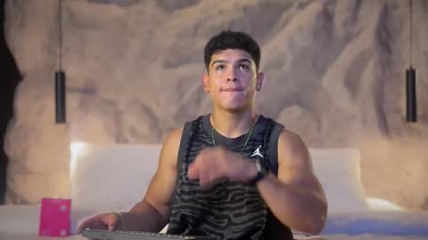 Andrew Flintt online show from March 3, 4:08 am