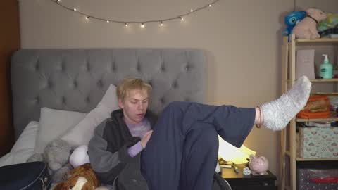 danny online show from February 19, 1:05 am