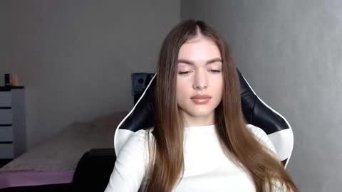 scratc_h online show from October 19, 3:38 pm