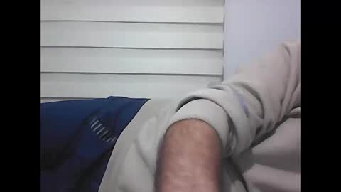 Snapshot of screw2 chatting on February 19, 7:37 pm Evren online show from February 19, 7:37 pm