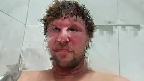 Snapshot of scruff2022 chatting on September 30, 9:36 pm Scruff2022 online show from September 30, 9:36 pm