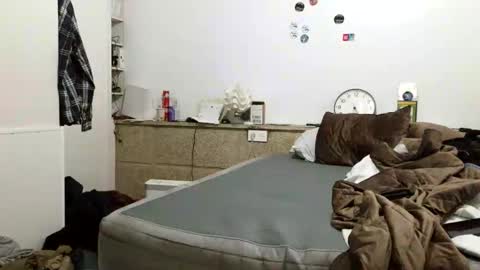 scubi007 online show from January 11, 5:24 am