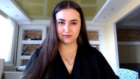 Snapshot of sea_cocktail chatting on February 11, 12:15 pm Elizabeth  online show from February 11, 12:15 pm