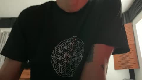 Sebastian online show from October 28, 5:25 pm