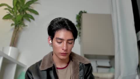 sebastian online show from January 15, 3:33 am