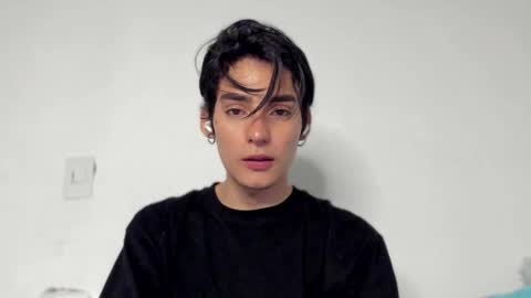 sebastian online show from December 26, 10:52 pm