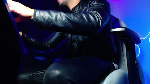 Sebastian online show from February 22, 10:51 am