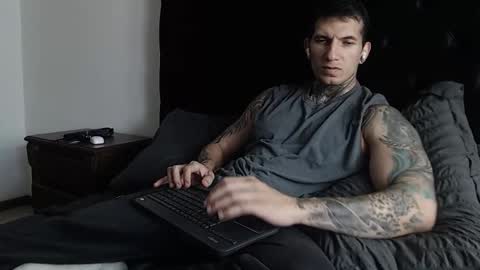 Sebastian online show from January 10, 9:20 pm