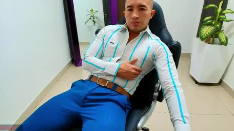 juan  sebastian online show from May 26, 12:55 pm