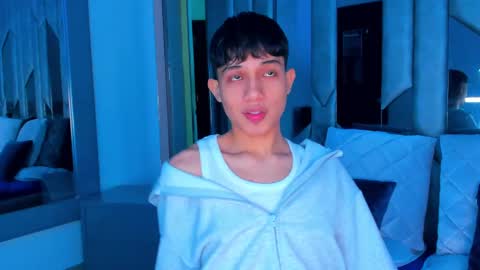 Sebastian online show from September 17, 4:16 am