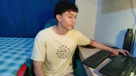 Sebas online show from January 19, 4:39 pm