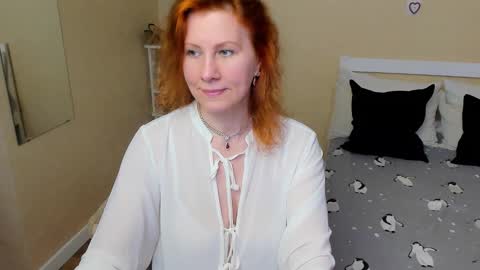 seductive_foxy_ online show from September 17, 3:48 pm