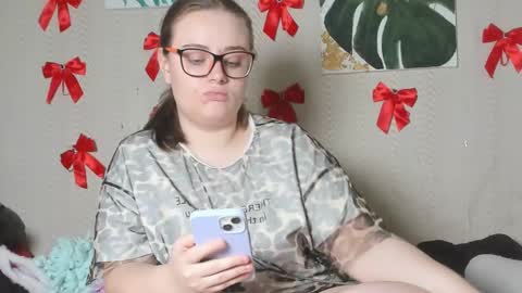 seductive_she_wolf online show from December 15, 6:15 pm