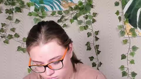 seductive_she_wolf online show from October 19, 9:58 am