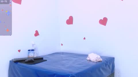 Estefany online show from November 9, 5:55 am