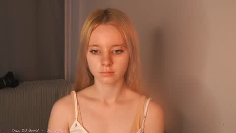 See Its honey bunny  im Lana online show from July 11, 4:32 pm