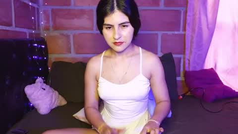 seleena_01 online show from July 1, 11:02 pm