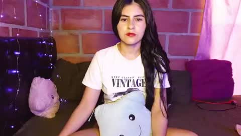 seleena_01 online show from June 27, 11:11 pm