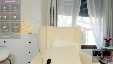 Selena online show from February 27, 8:07 am