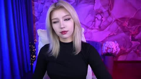 selenairis online show from October 1, 6:23 am