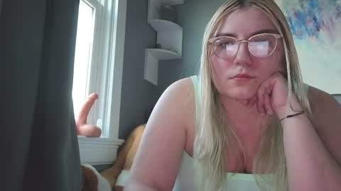 Selene online show from April 16, 11:18 pm