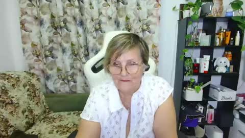 Selenna online show from January 13, 10:45 pm