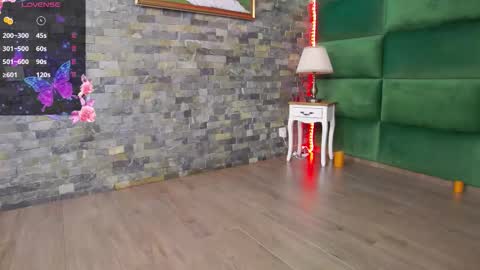 Selen online show from February 15, 8:07 pm