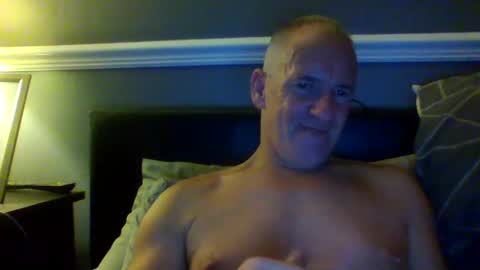 Snapshot of selfsucker28772 chatting on October 1, 10:41 pm selfsucker28772 online show from October 1, 10:41 pm