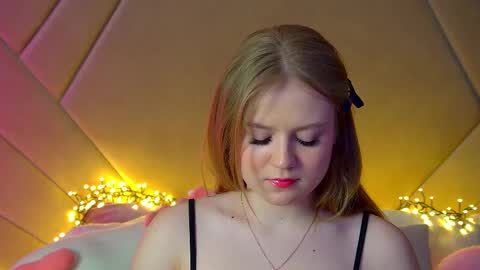 SelinSwarovski online show from February 27, 7:47 pm