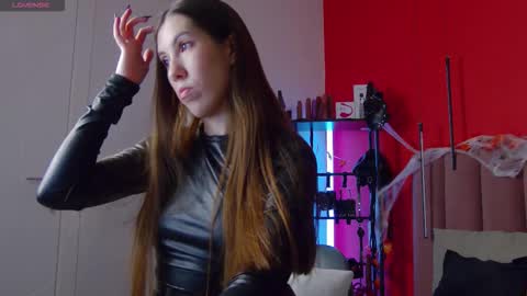 Nicole online show from October 15, 1:31 am