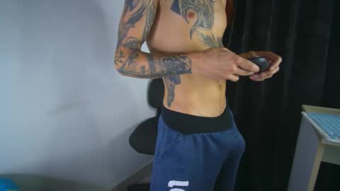 sem_alas online show from October 8, 1:13 am