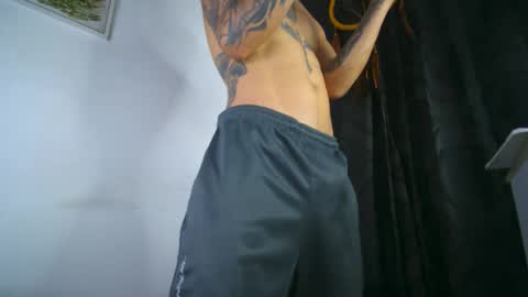 sem_alas online show from September 12, 1:40 am