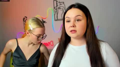 Sendi online show from March 13, 8:01 pm