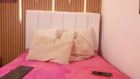 Sensual Kim77 online show from May 7, 1:07 pm