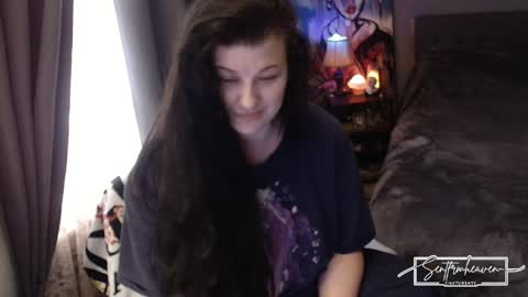 Tara online show from March 26, 1:27 pm