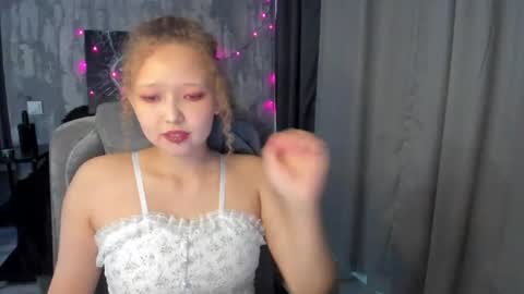 senya_sol online show from June 24, 9:22 pm