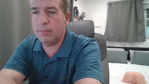 senyai40 online show from October 9, 8:14 pm